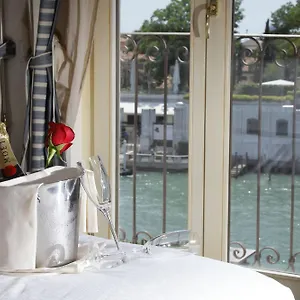 **** Hotel Dei Dragomanni Italien