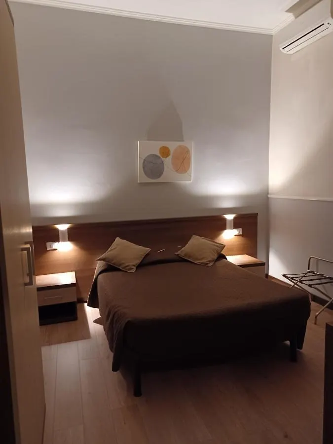 Hotel Leone Roma 0*,