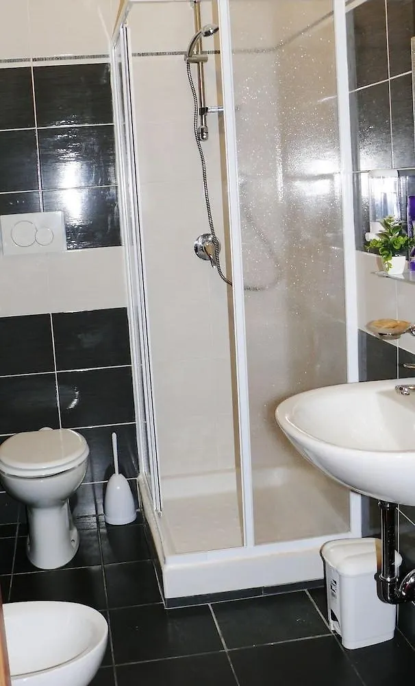 Hotel Leone Rome 0*,